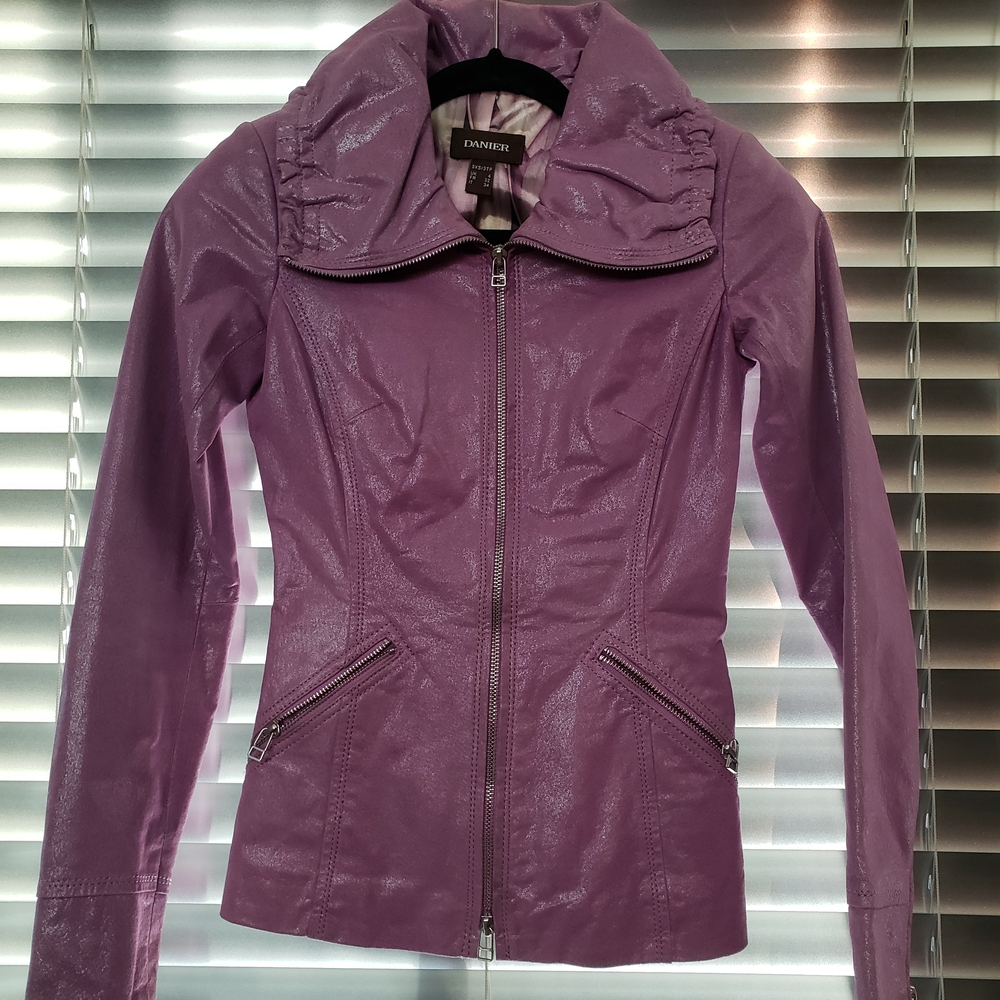 Danier Leather Jacket - Picture 2 of 16